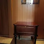 For Guests דירה *